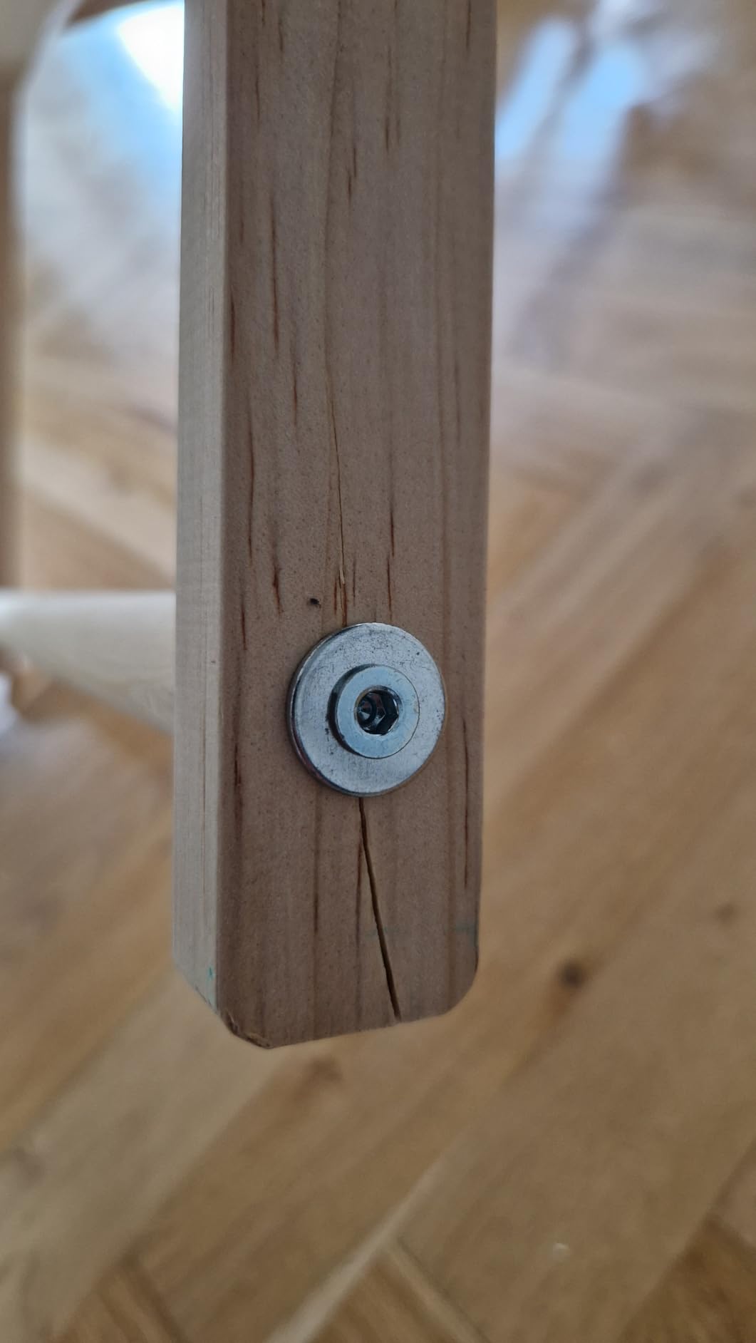 Schöner Holzstuhl