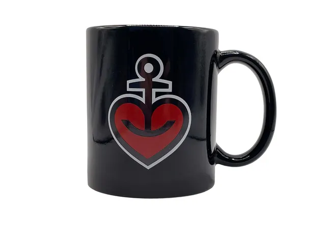 astra-kaffeepott-aus-keramik-0-3-liter-schwarz-herzanker-und-rakete image 1