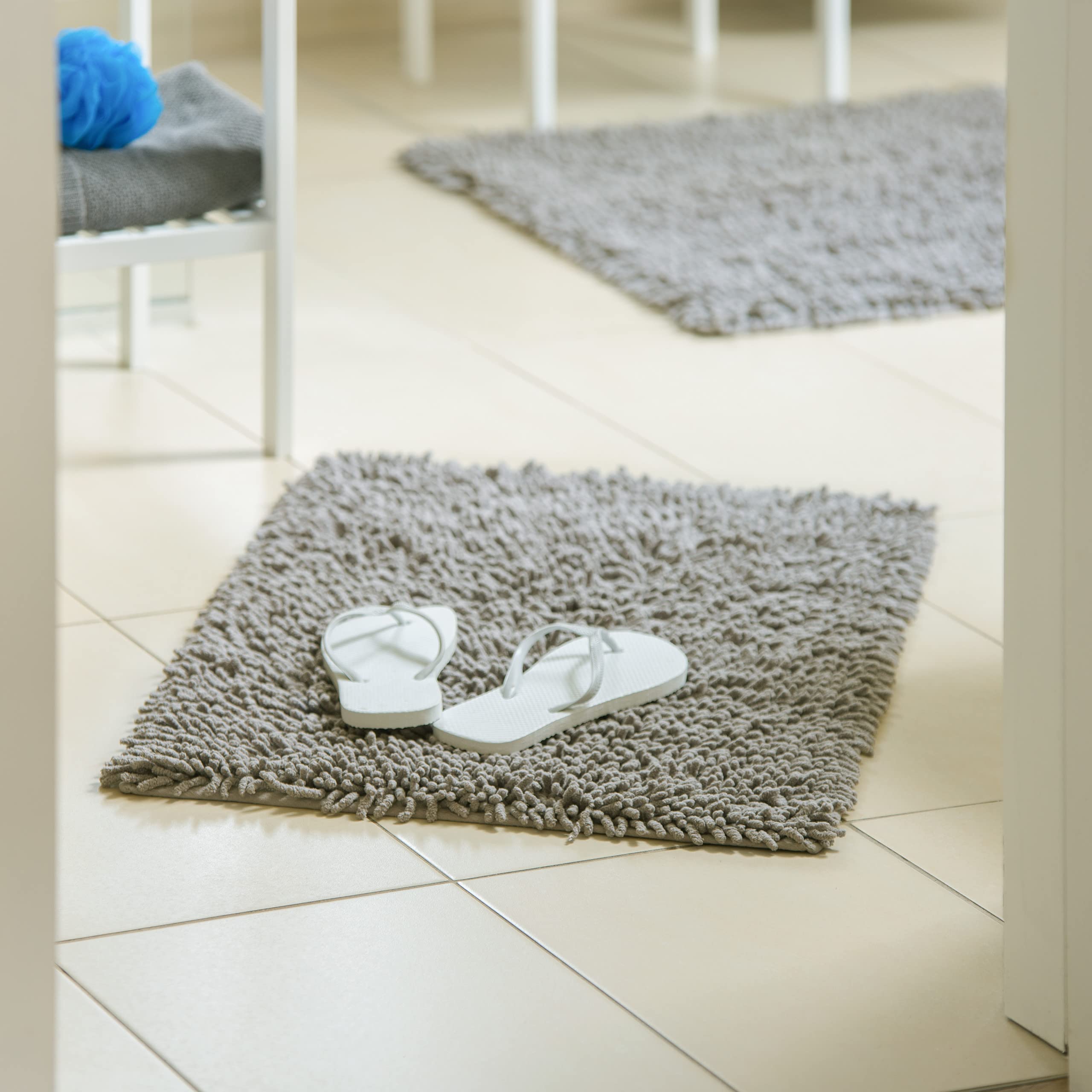 relaxdays-shaggy-badematte-hochflor-teppich-80-x-50-cm-grau image 2
