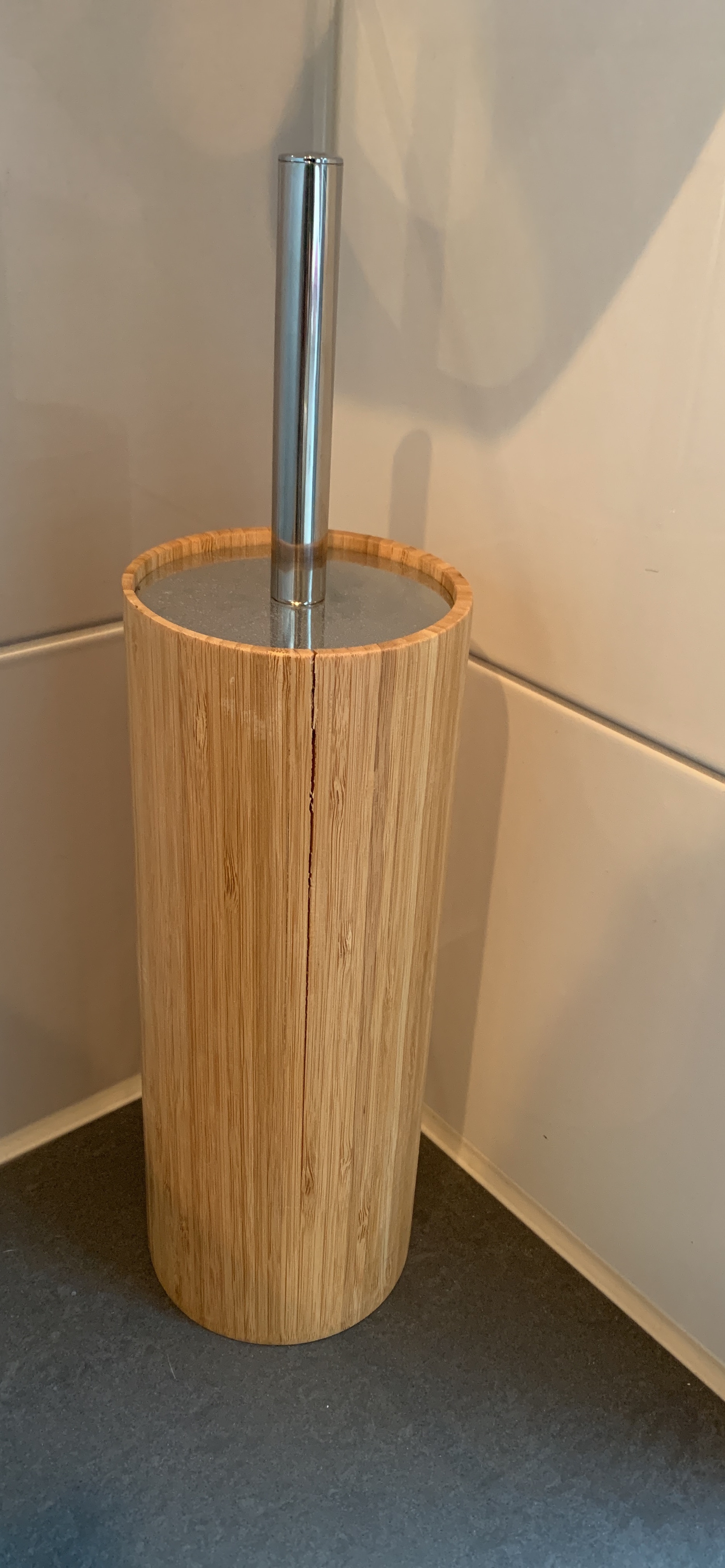 Hübsch, braucht Pflege
