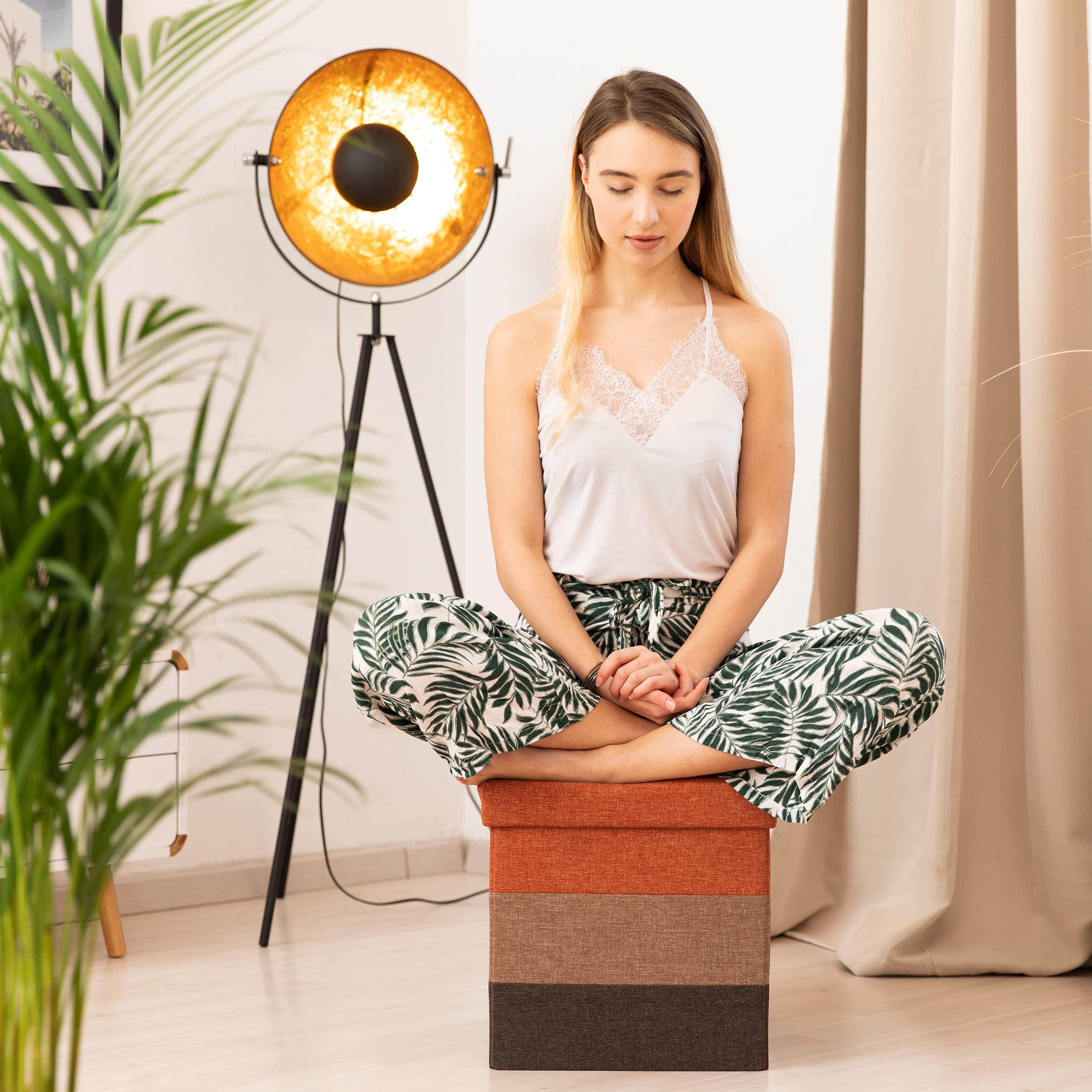 relaxdays-polsterhocker-mit-stauraum-38-cm-orange-braun image 4