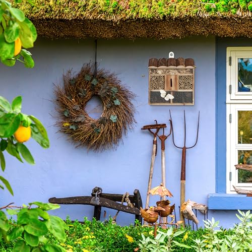 relaxdays-insektenhotel-zum-aufh-ngen-gefl-mmtes-holz-31-x-30-5-x-9-5-cm-natur image 7