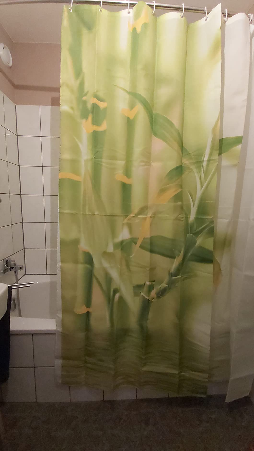 Schön aber lichtdurchlässig