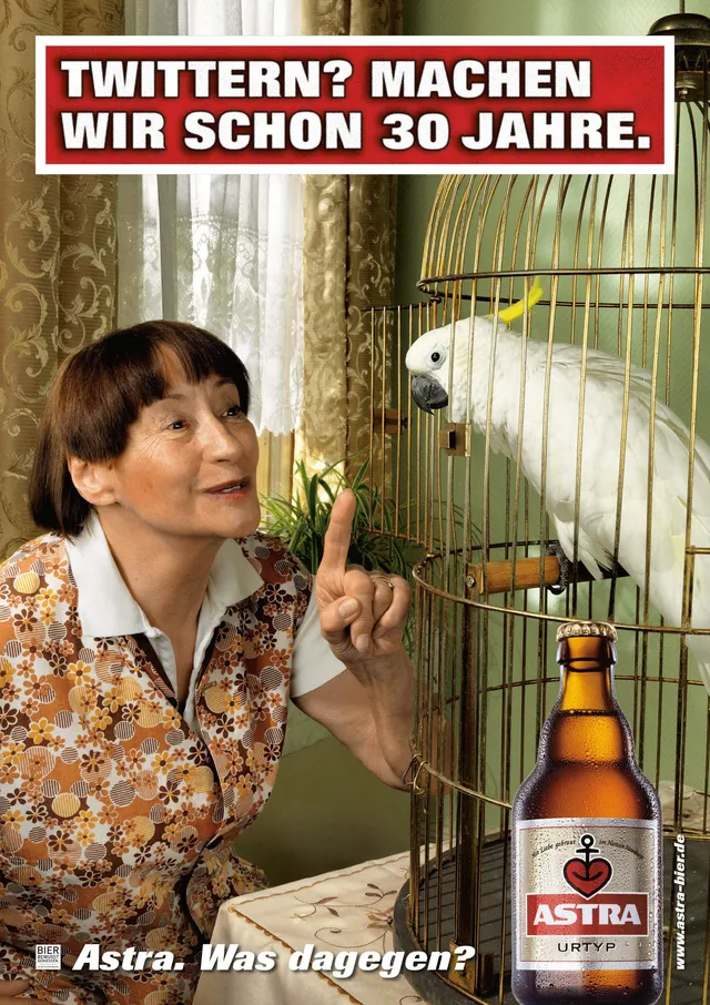 astra-werbeplakat-din-a1-twittern-machen-wir-schon-30-jahre-kult-poster image 1