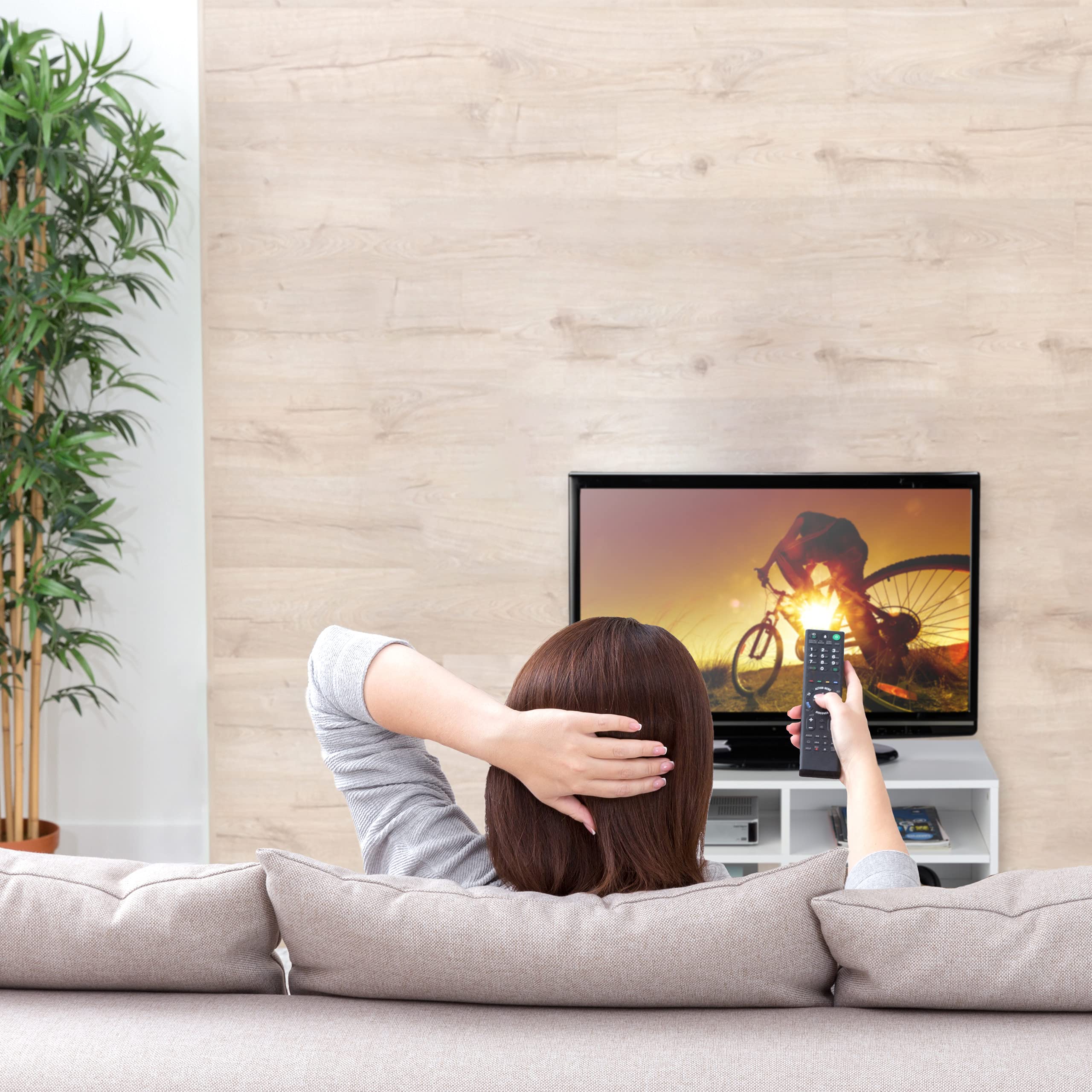 relaxdays-tv-board-mit-rollen-und-4-f-chern-hbt-35x80x35-cm-wei image 3