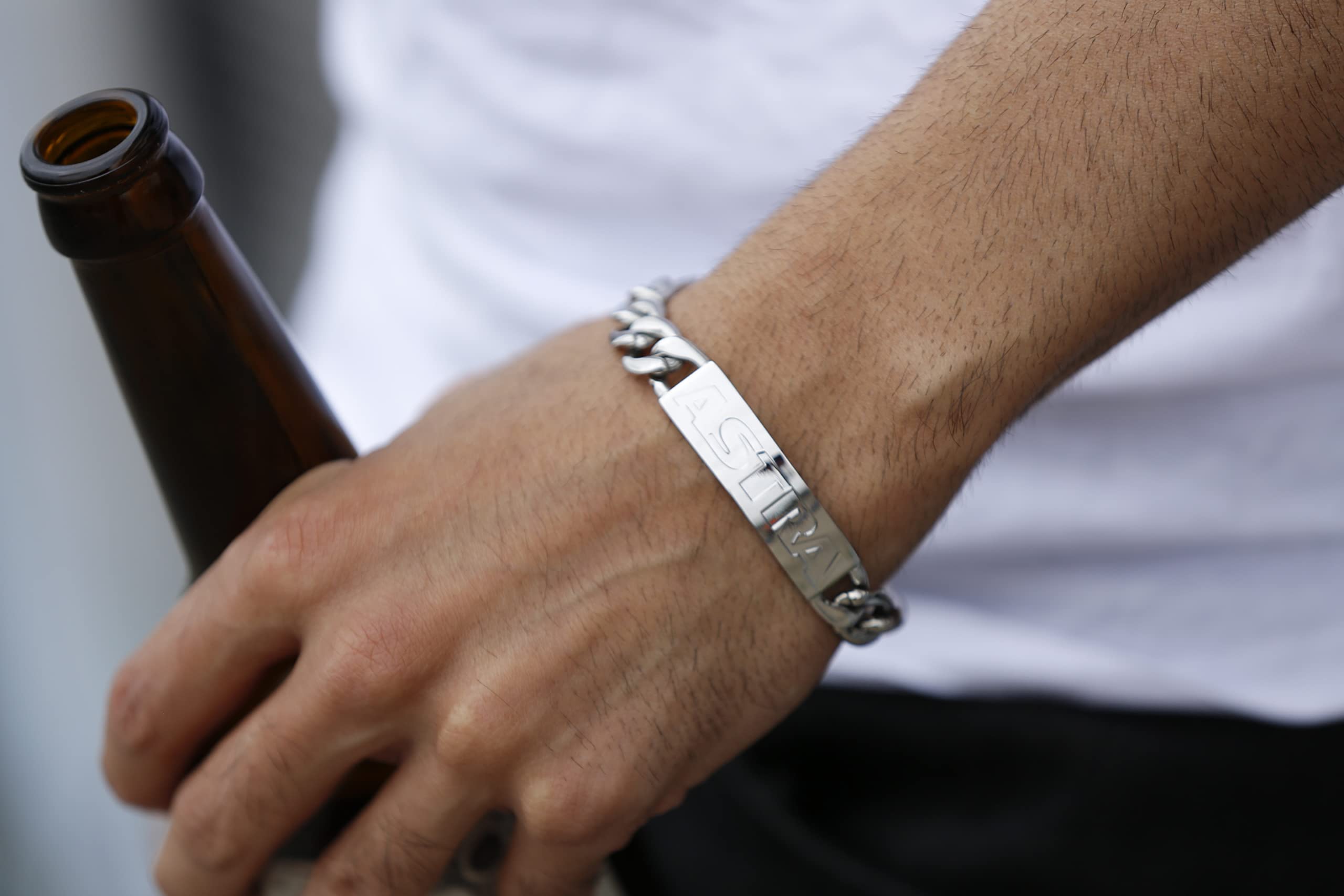 astra-armband-silber-aus-edelstahl-21-cm-gliederkette-12-mm-mit-plakette image 3
