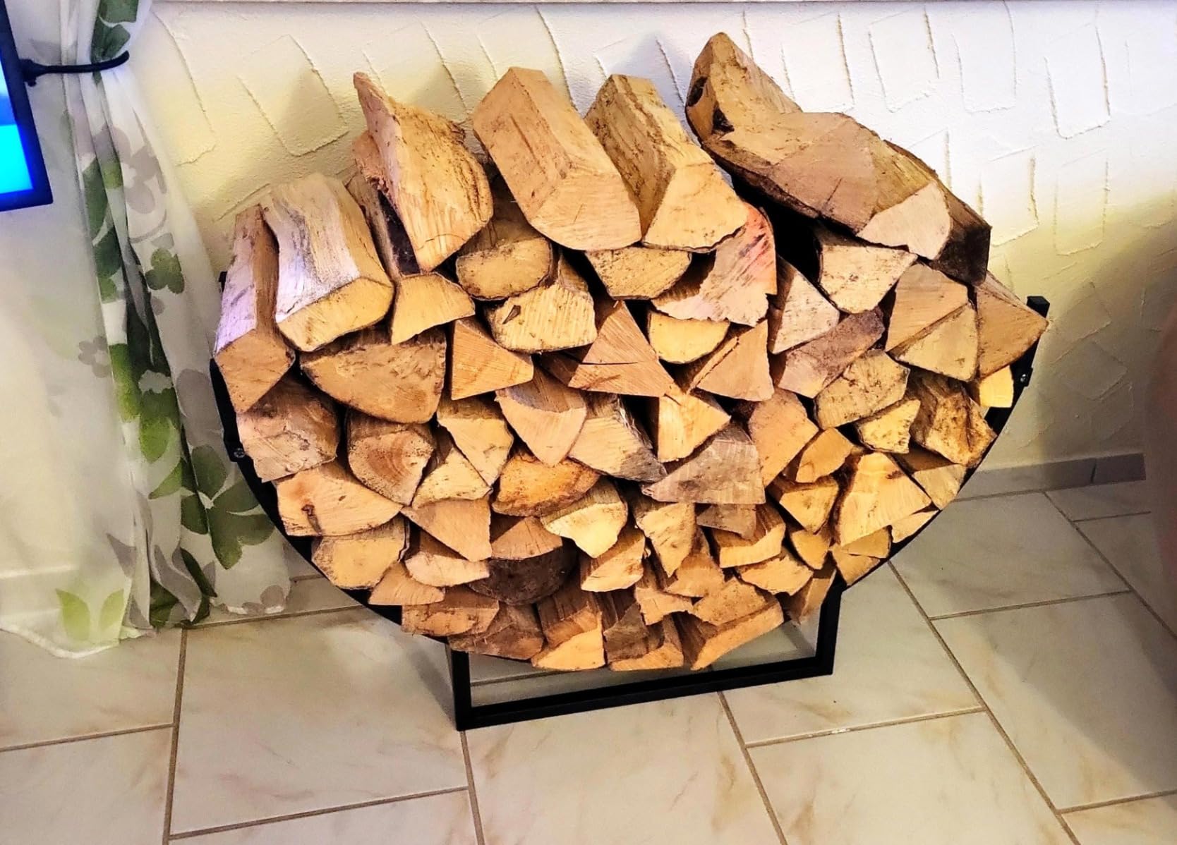 Endlich Ordnung fürs Brennholz