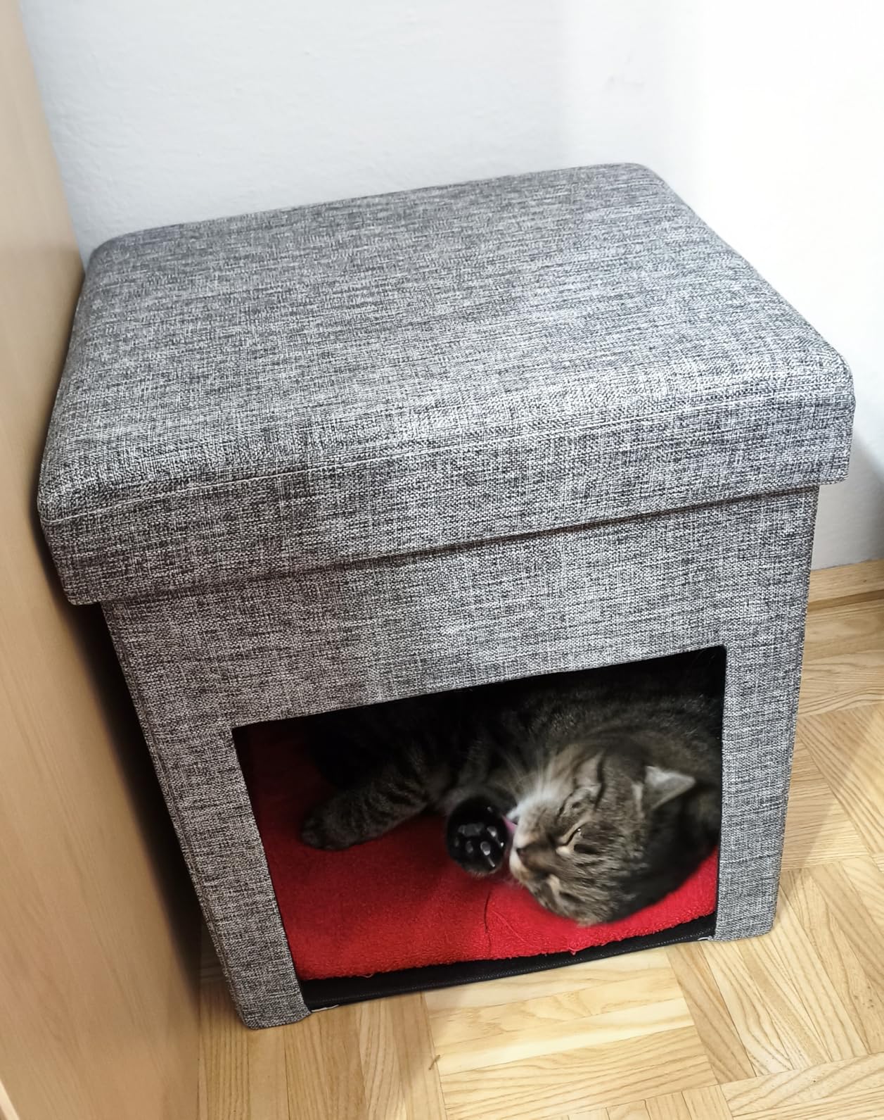 Praktisch mit Stauraum