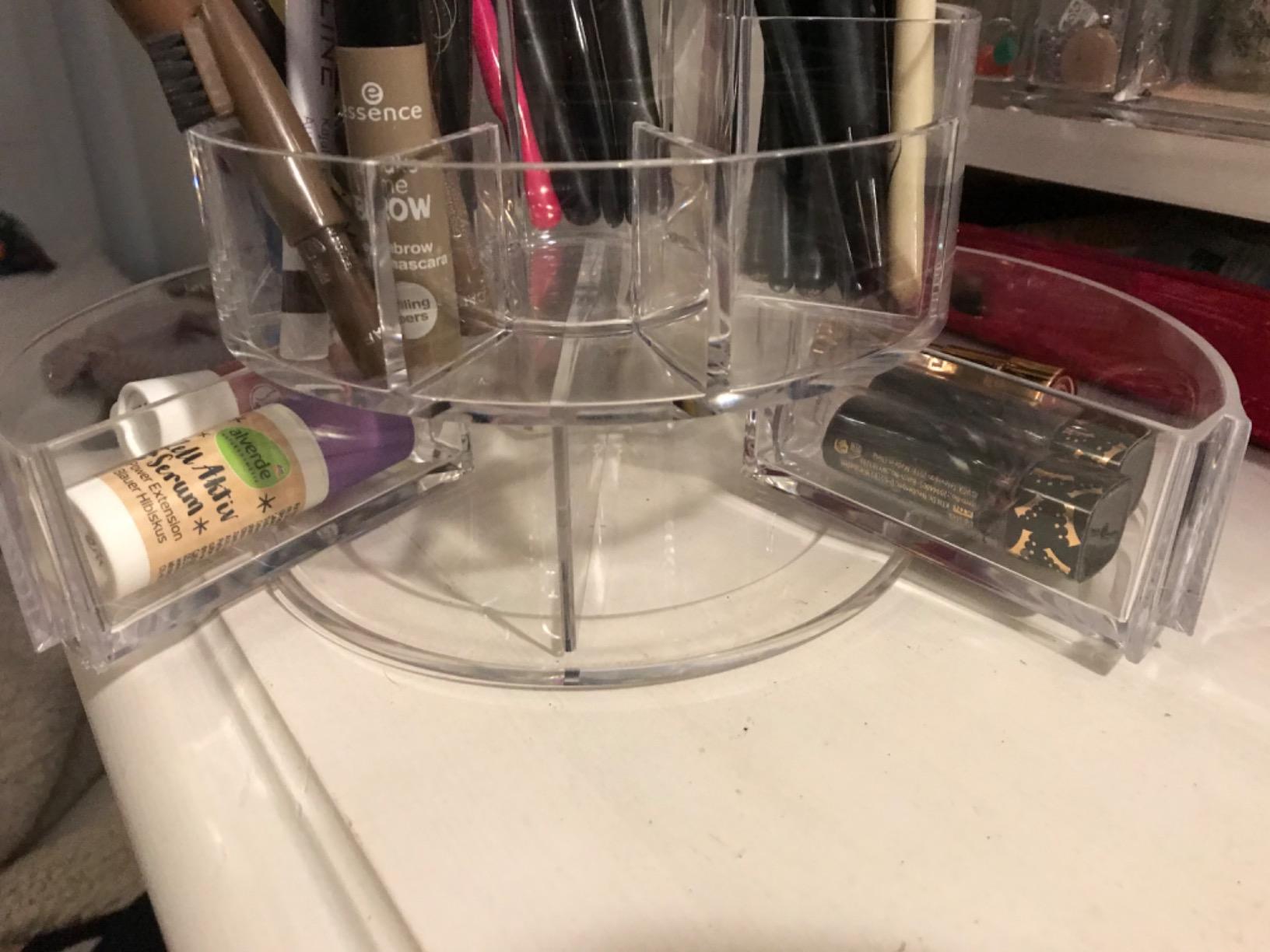 Schick auf dem Badregal