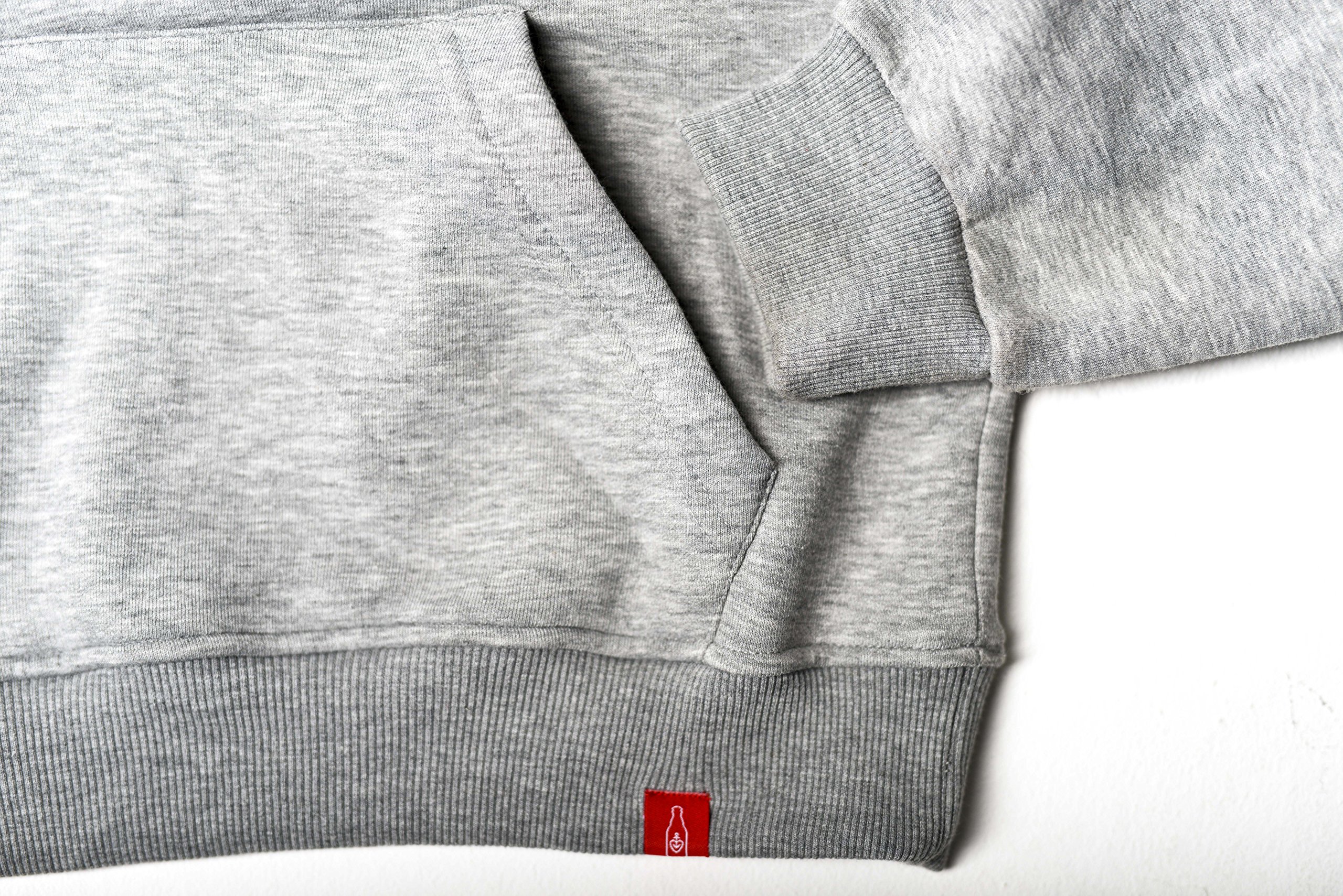 astra-hoodie-herzanker-unisex-mit-kapuze-grau image 3