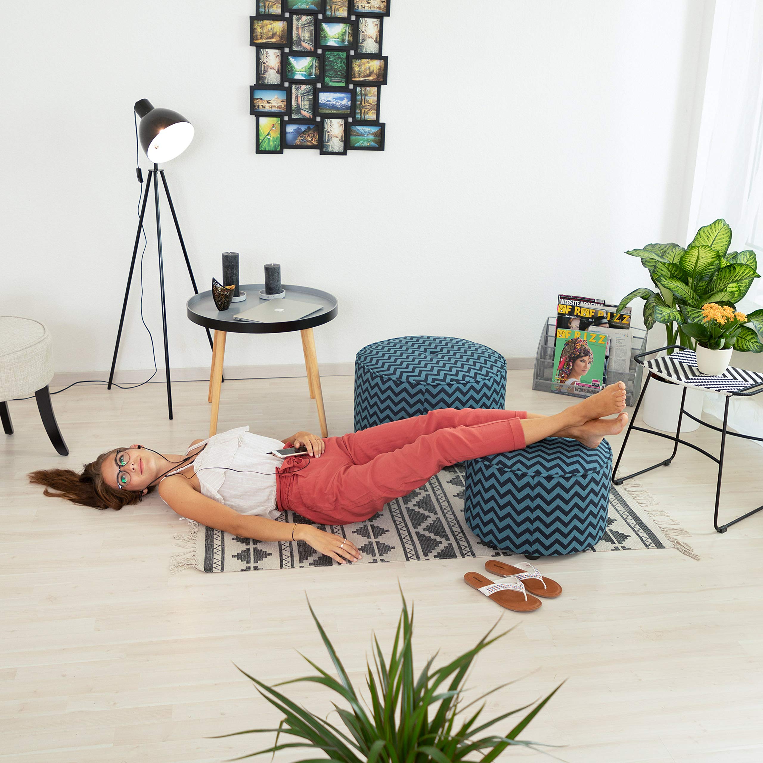relaxdays-sitzhocker-2er-set-rund-pouf-blau-schwarz-gemustert image 6