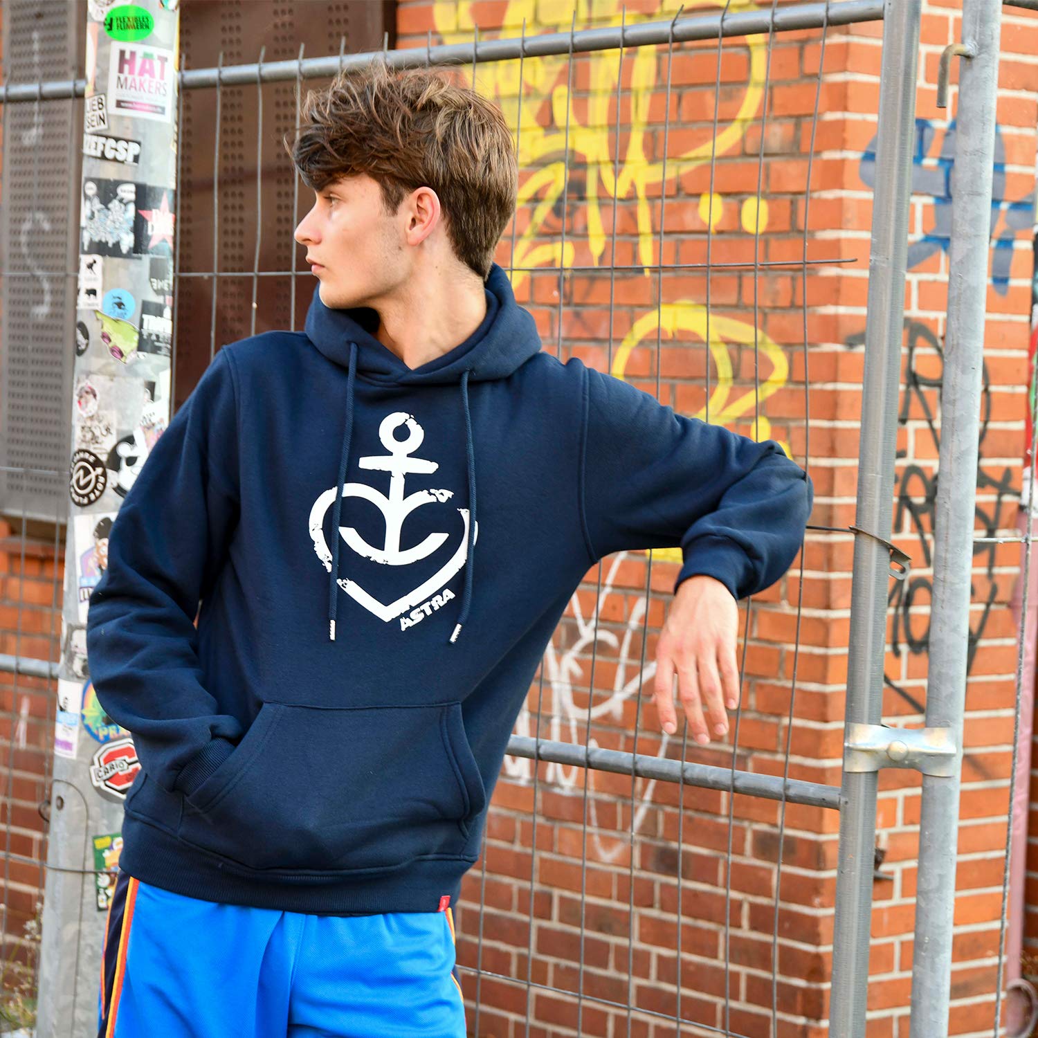 astra-hoodie-herzanker-unisex-kapuzenpullover-navy image 4