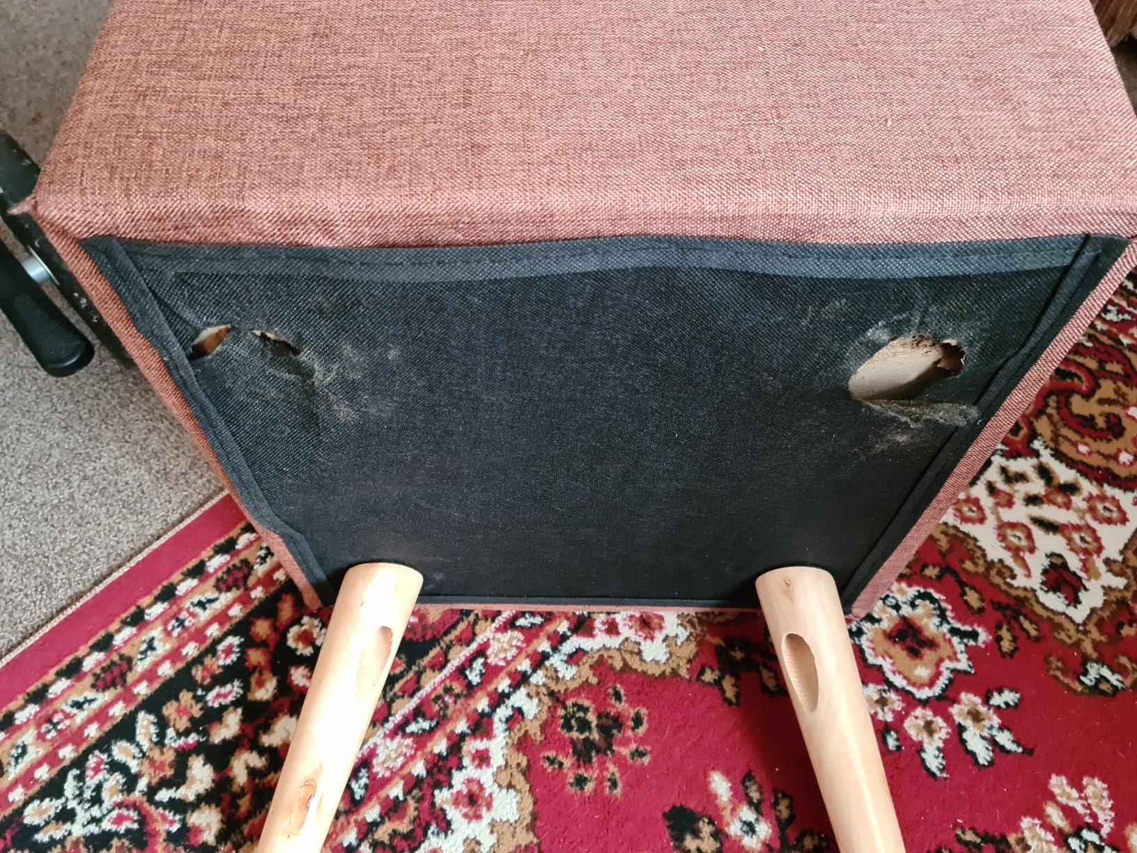 Riecht anfangs