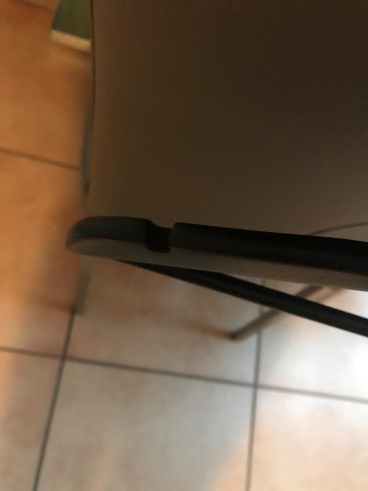 Stabil für Jacken