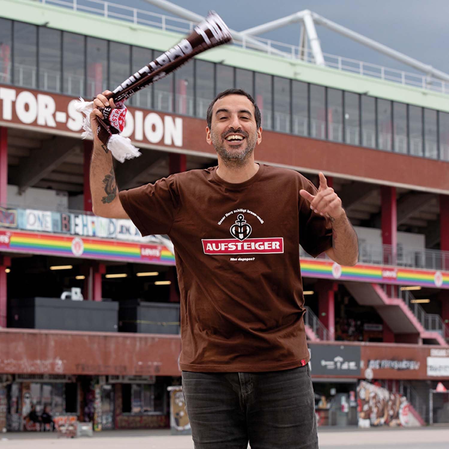 astra-fc-st-pauli-1-liga-aufsteiger-t-shirt-2024-100-baumwolle-braun image 4