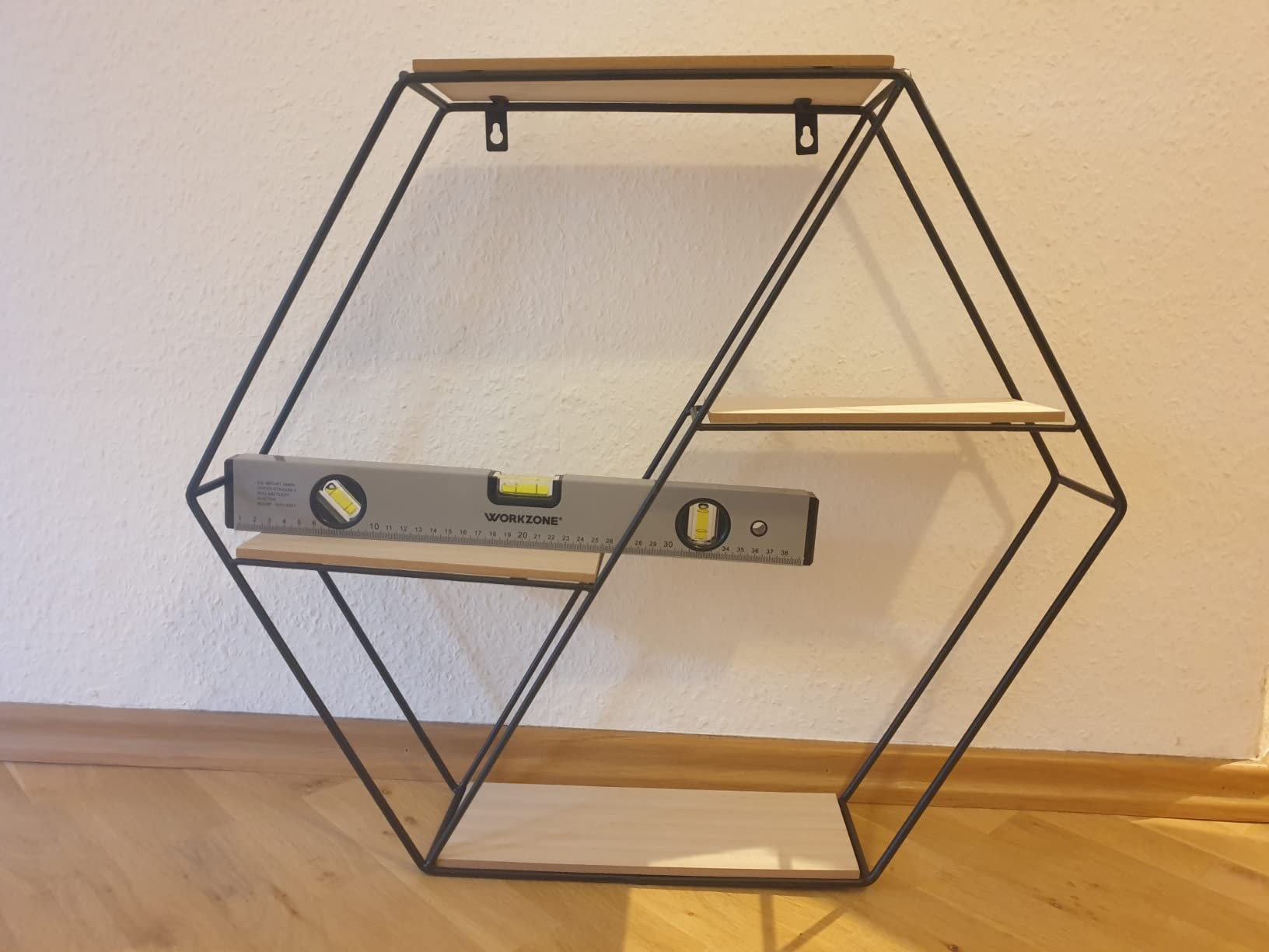 Schöne Optik, Anbau etwas fummelig