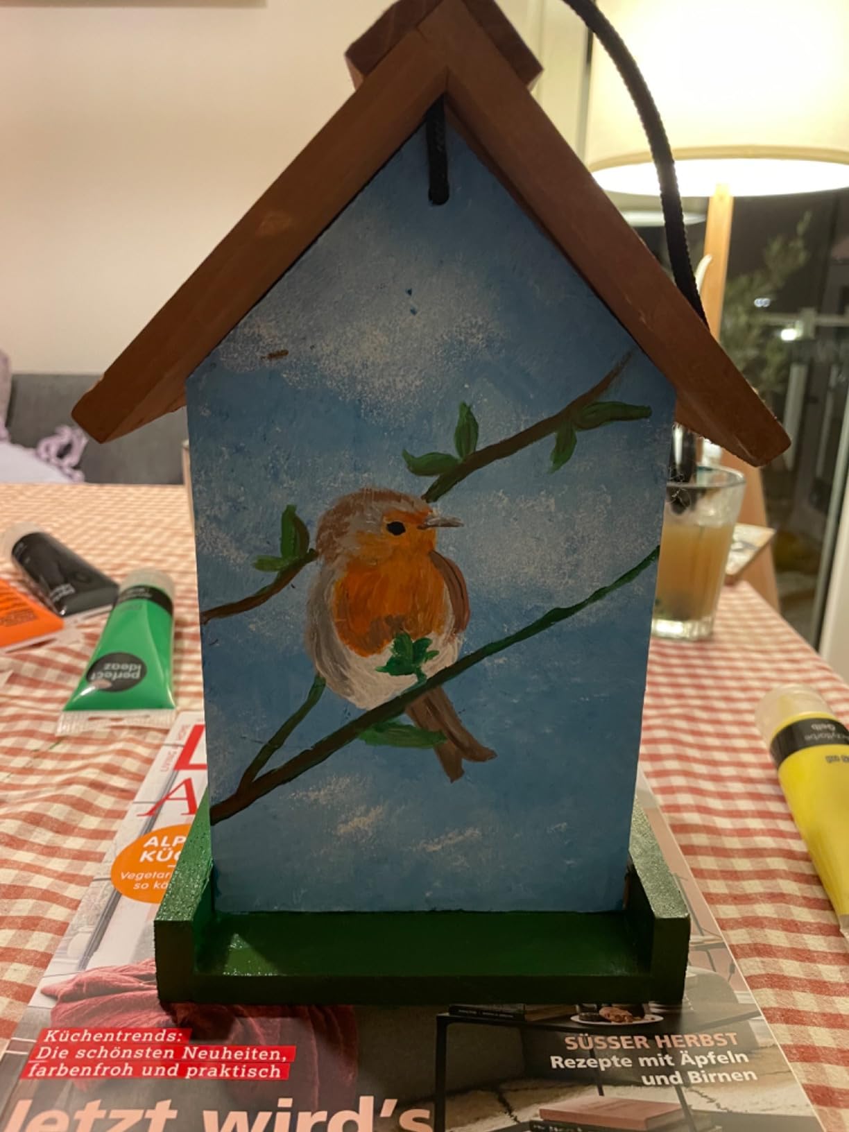 Gutes Futterhaus fürs ganze Jahr