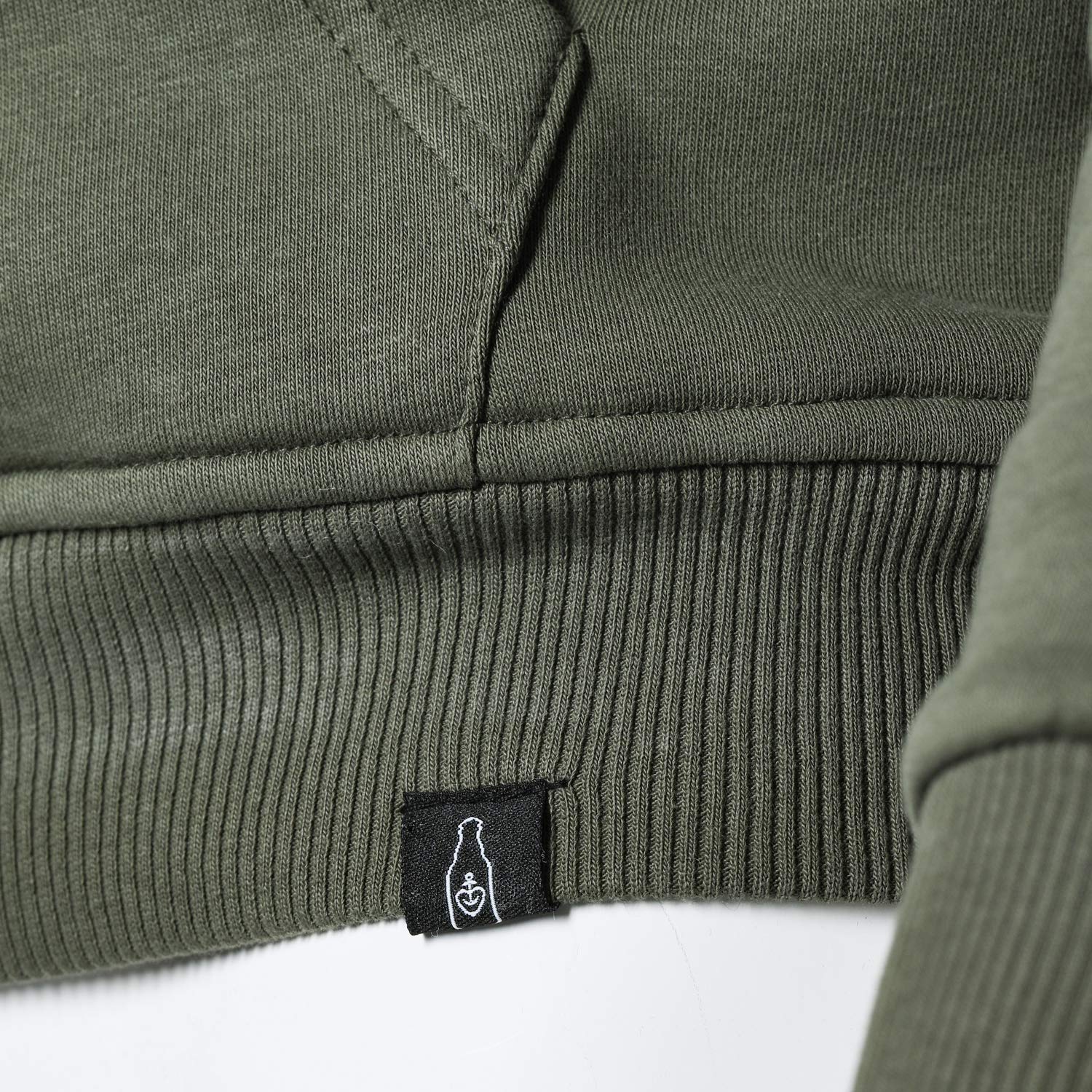 astra-hoodie-herzanker-unisex-oliv-kapuzenpullover-st-pauli image 5