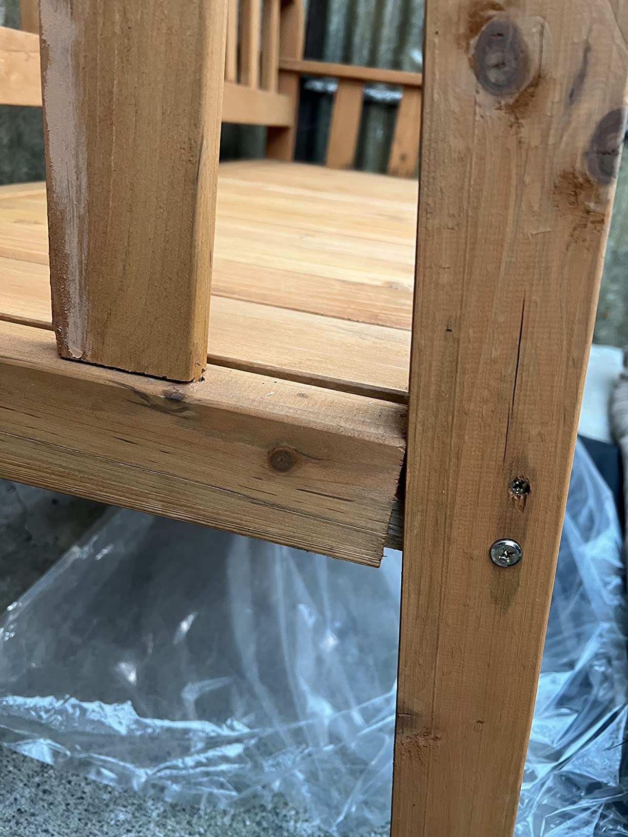 Gemütliche Bank für die Terrasse