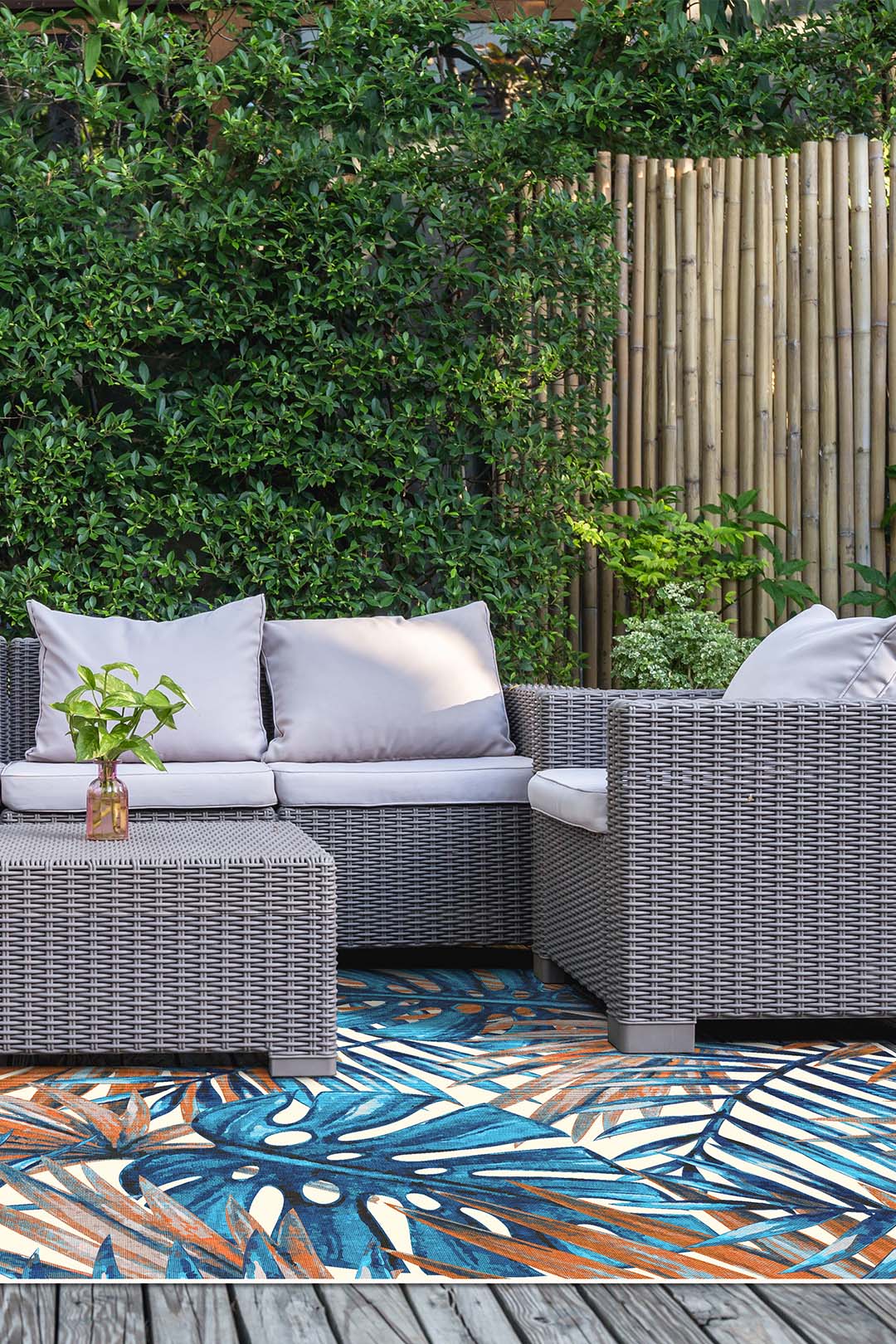 teppana-outdoor-palme-papagei-teppich-waschbarer-outdoor-teppich-modern image 4