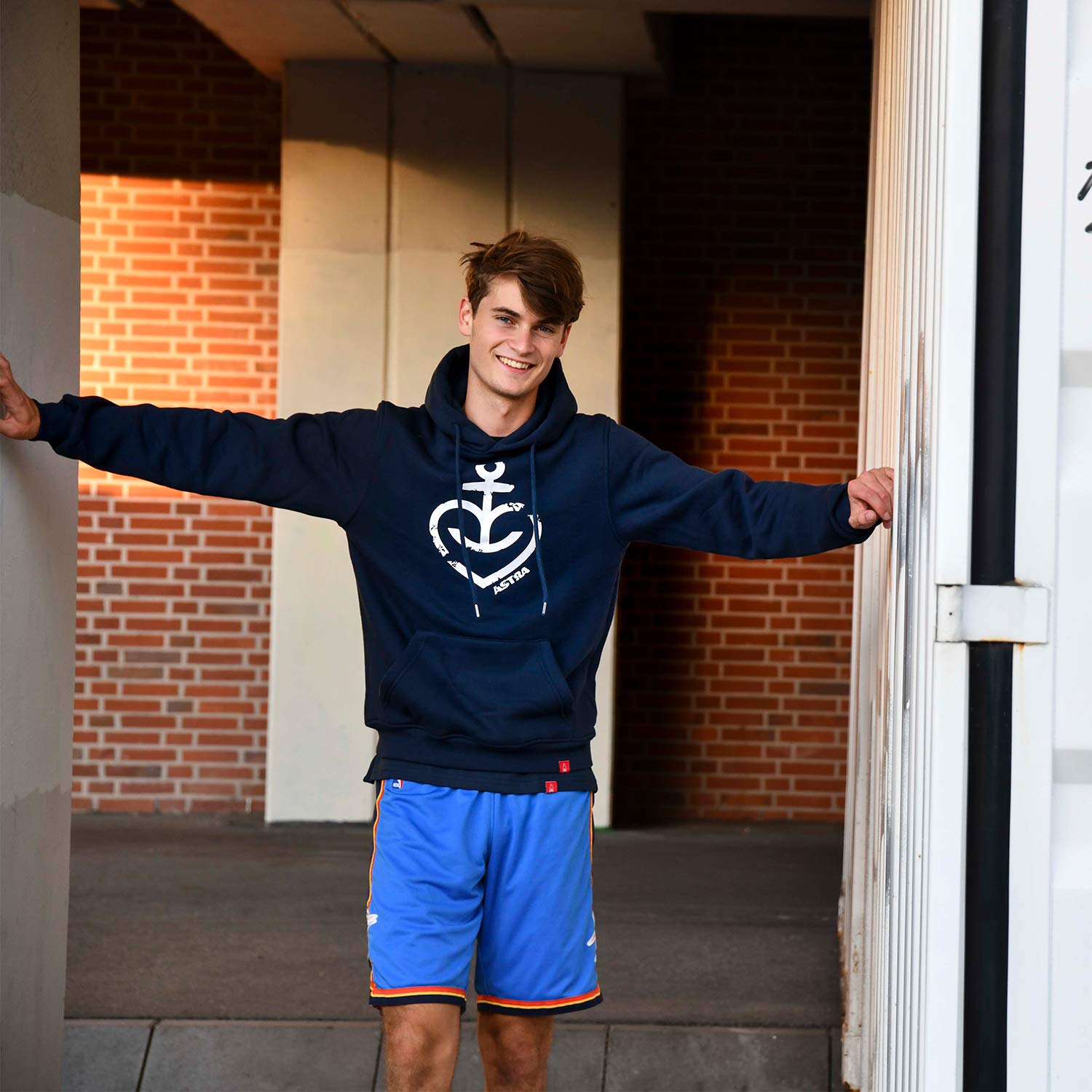 astra-hoodie-herzanker-unisex-kapuzenpullover-navy image 5