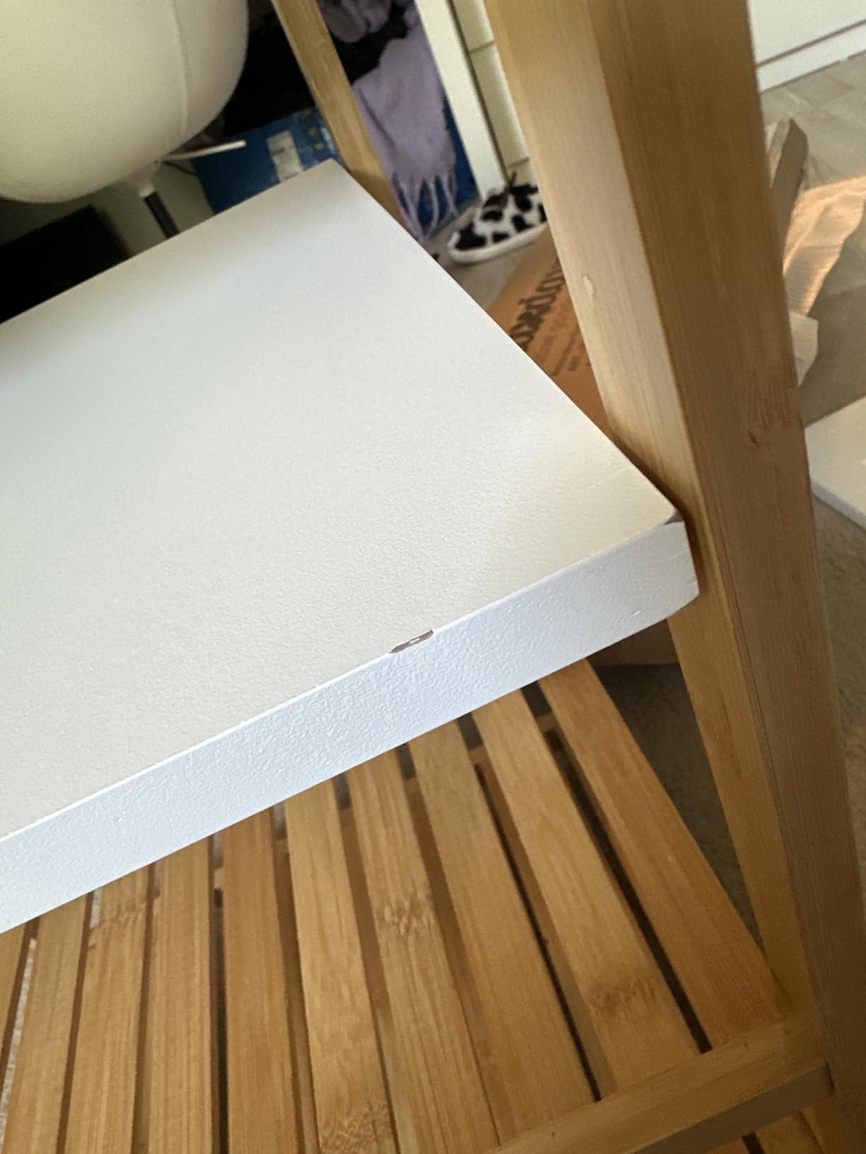 Schönes Regal für den Preis