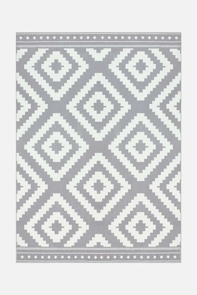 teppana-skandi-grau-teppich-waschbarer-teppich-grau-silber-geometrisch image 1