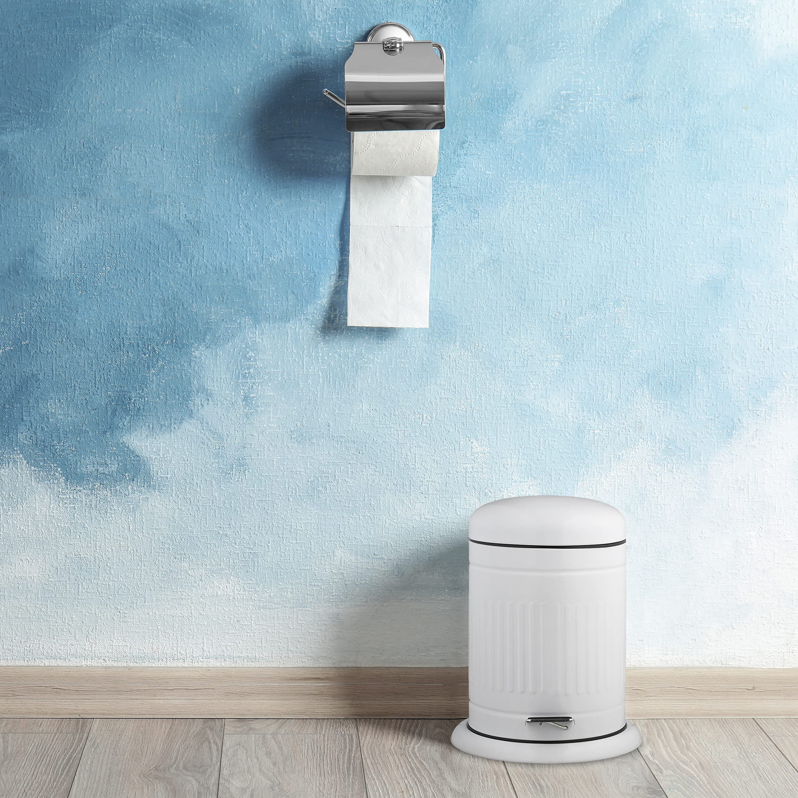 relaxdays-treteimer-5-liter-mit-absenkautomatik-in-wei image 2