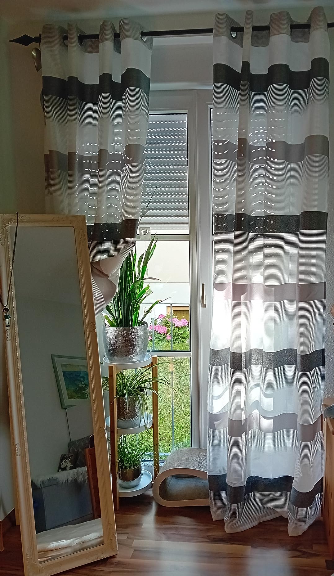 Sehr hübsch im Wohnzimmer
