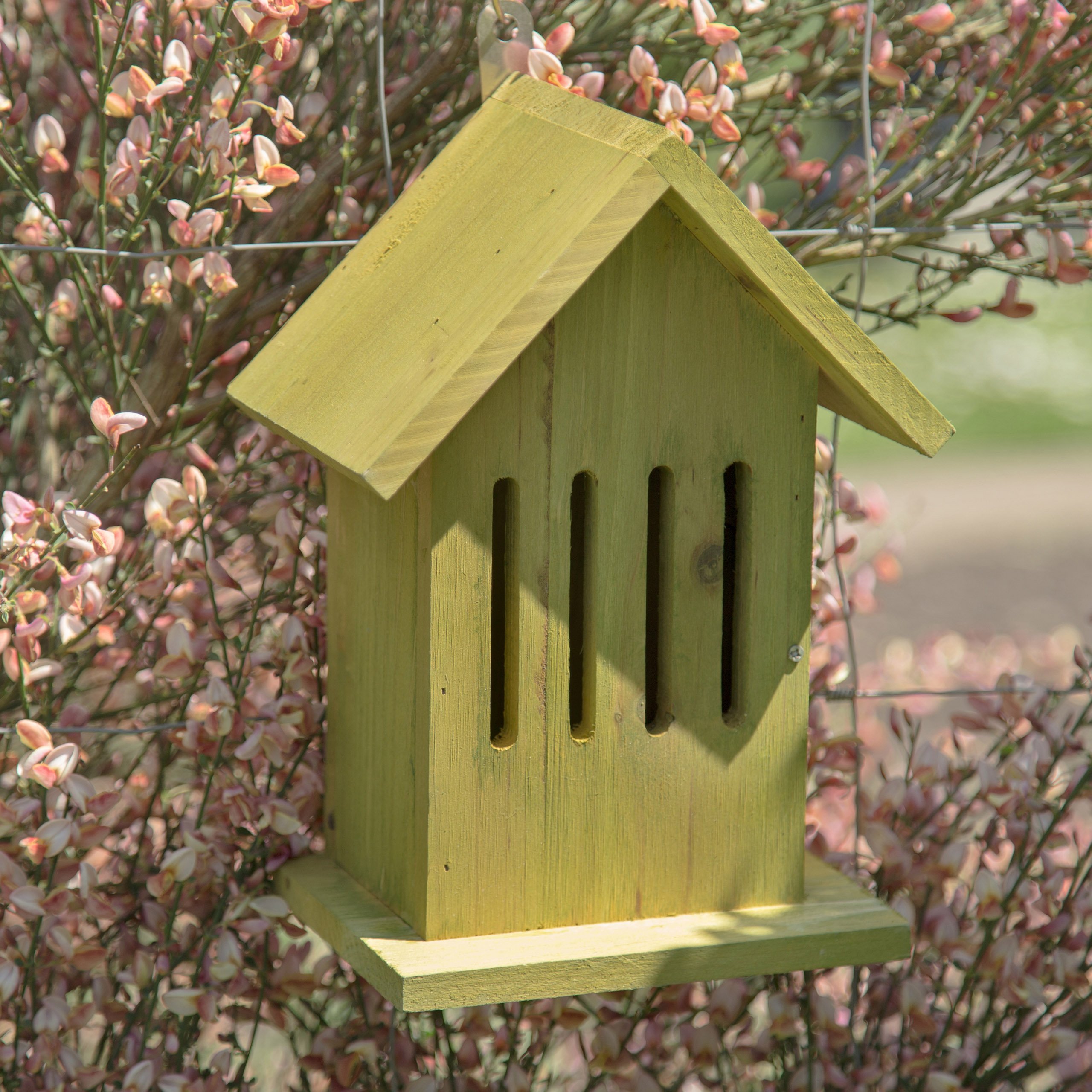 relaxdays-schmetterlingshaus-h-ngend-gr-n-insektenhotel-25-5x18-5x12-cm image 2