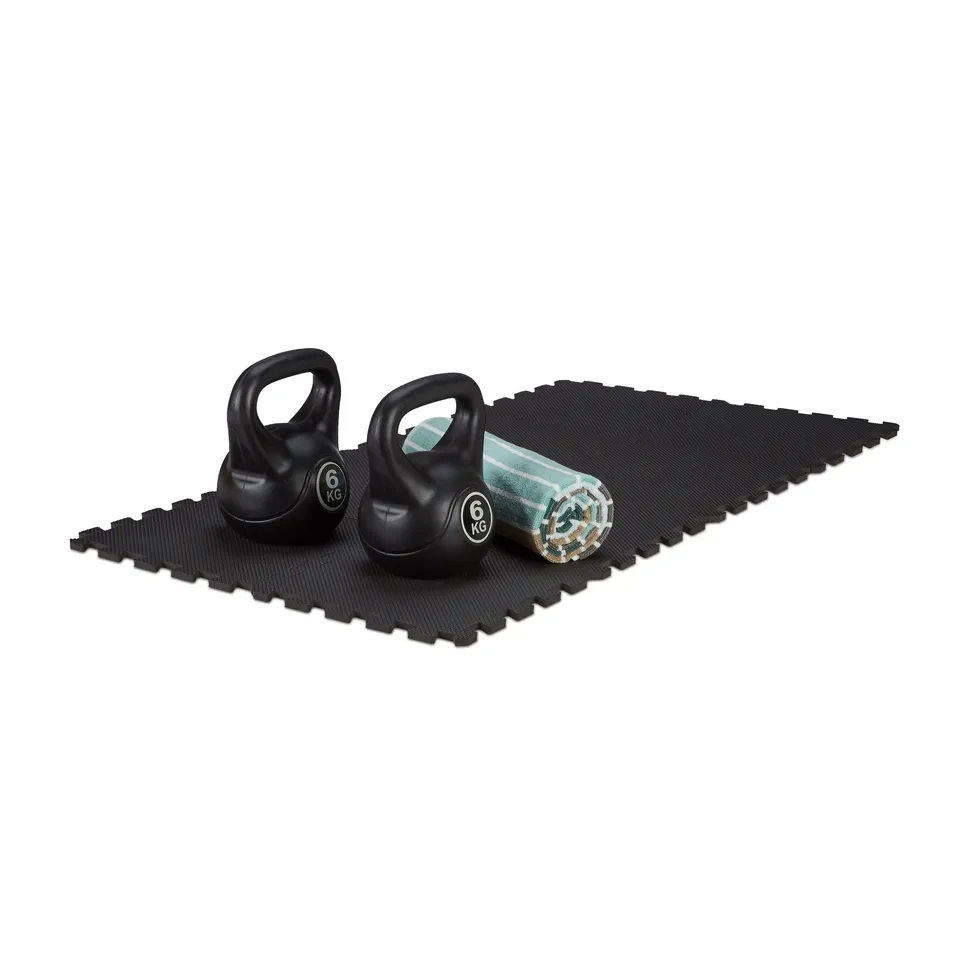 relaxdays-bodenschutzmatte-24er-set-schwarz-30x30-cm-2-1-m image 1