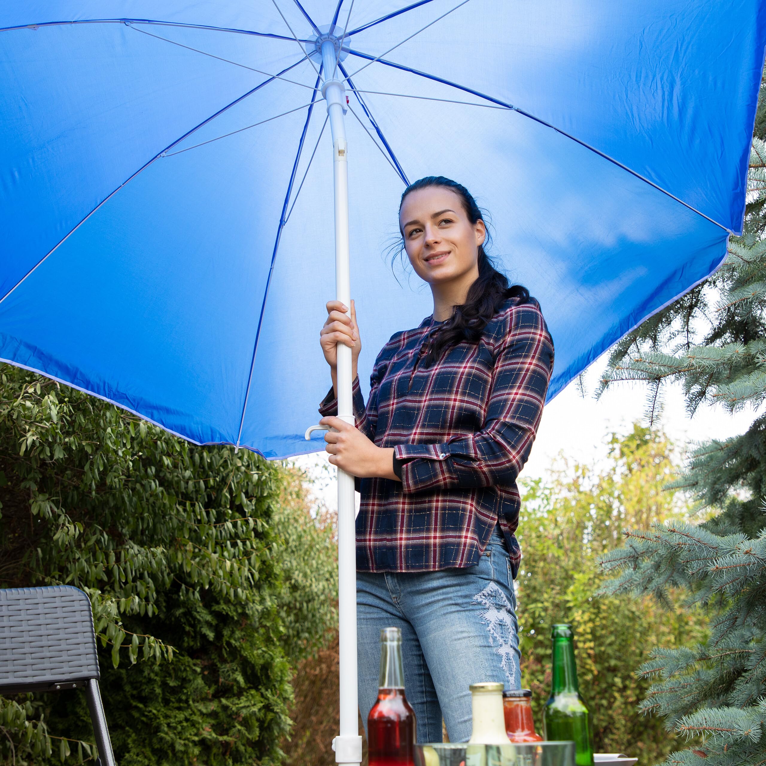 relaxdays-sonnenschirm-180-cm-h-henverstellbar-kippbar-blau image 6